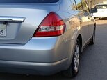 Nissan Tiida-5