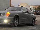 Mercedes E 240-9