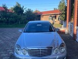 Mercedes E 220-2