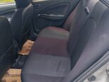 Nissan Sunny-7