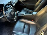 Lexus CT 200h-13
