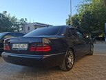 Mercedes E 240-4