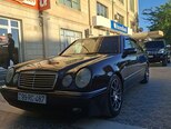 Mercedes E 240-2