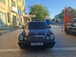 Mercedes E 240-3