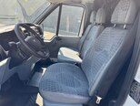 Ford Transit-5