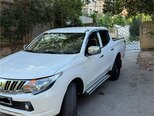 Mitsubishi L200-10