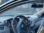 Hyundai Elantra-8