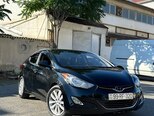 Hyundai Elantra-12