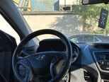 Hyundai Elantra-2