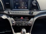Hyundai Elantra-10
