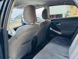 Toyota Prius-10