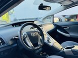 Toyota Prius-9