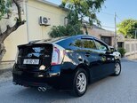 Toyota Prius-4