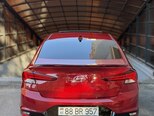 Hyundai Elantra-4