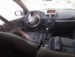 Renault Clio-2