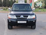 Mitsubishi Pajero-1