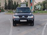 Mitsubishi Pajero-10