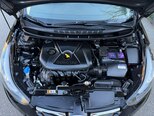 Hyundai Elantra-21