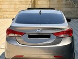 Hyundai Elantra-3
