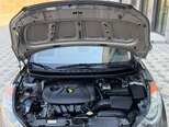 Hyundai Elantra-10