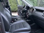 Kia Sorento-9