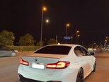 BMW 530e-4