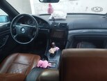 BMW 523-8