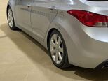 Hyundai Elantra-4