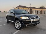 Volkswagen Touareg-1