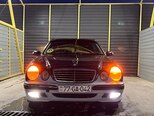 Mercedes E 220-4