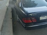 Mercedes E 220-7