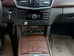 Mercedes E 300-16