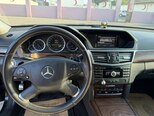 Mercedes E 300-11