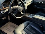 Mercedes E 300-8