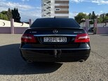 Mercedes E 300-4
