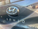 Hyundai IONIQ-11