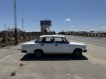 LADA (VAZ) 2107-2