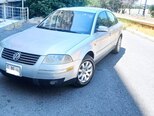 Volkswagen Passat-1