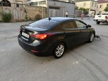 Hyundai Elantra-4