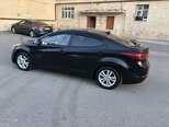 Hyundai Elantra-7