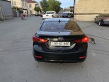 Hyundai Elantra-5