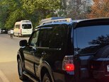 Mitsubishi Pajero-4