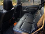 Mitsubishi Pajero-6