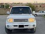 Mitsubishi Pajero io-4