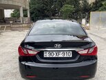 Hyundai Sonata-2