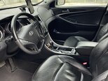Hyundai Sonata-8