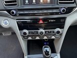 Hyundai Elantra-8
