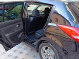 Nissan Tiida-12