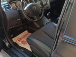 Nissan Tiida-21