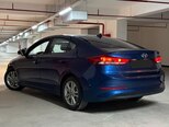 Hyundai Elantra-6
